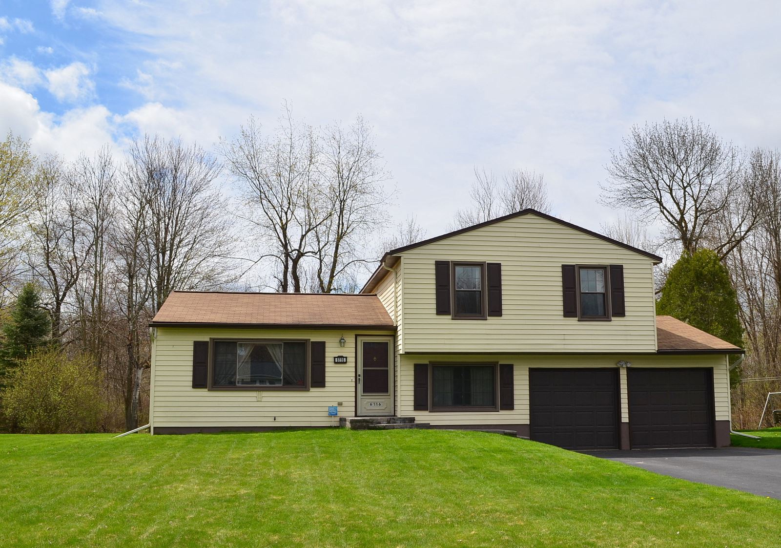 Cicero New York Home For Sale, 6116 Gaspe Lane Central NY Real Estate